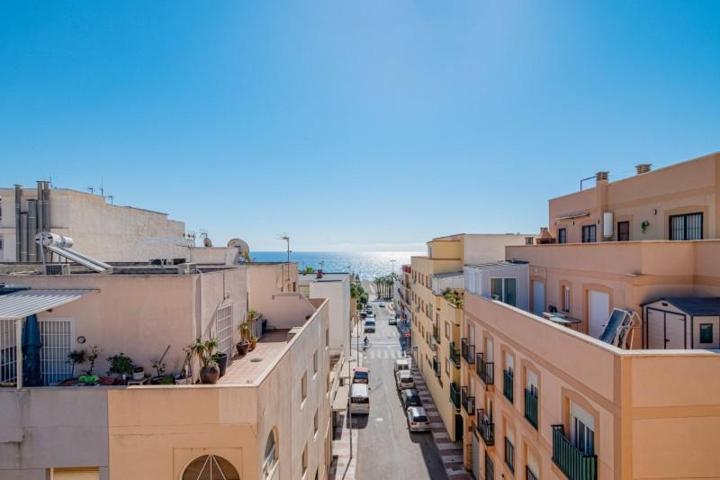 Piso en venta en Roquetas de Mar, El Puerto - La Romanilla photo 0