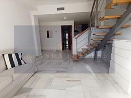 Casa en venta en Alcalá de Guadaira photo 0