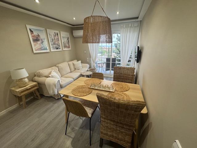 Piso en venta en Segur de Calafell, Centro photo 0