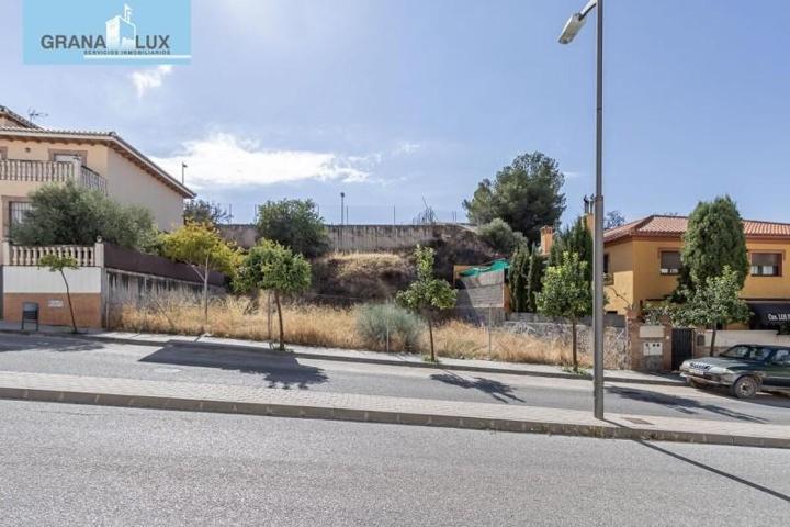 Terreno en venta en Huétor Vega, Huétor Vega photo 0