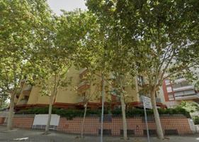 Piso en venta en Sant Boi de Llobregat, Marianao photo 0