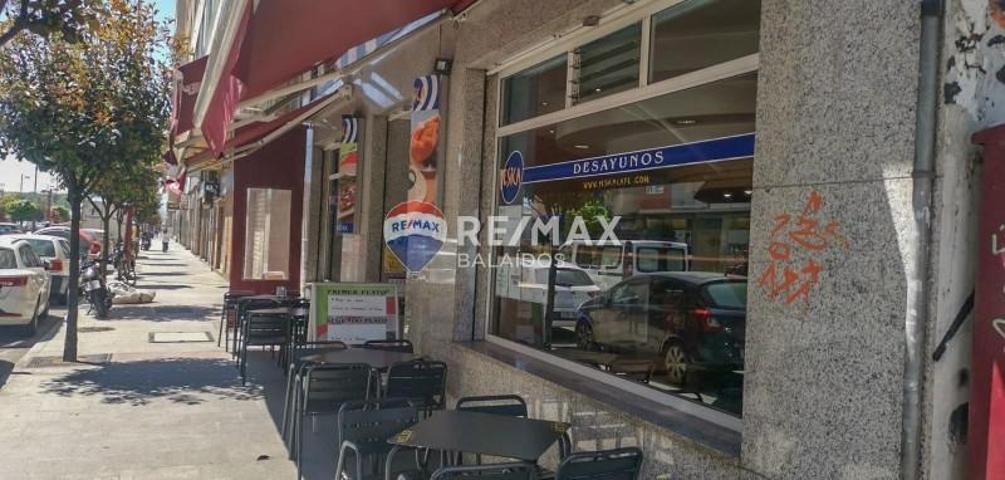 Local comercial en venta en Vigo, As Travesas - Balaídos photo 0