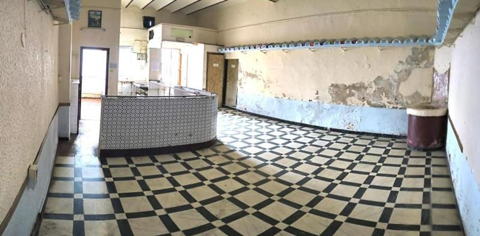 Local comercial en venta en Ubrique, Centro photo 0