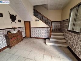 Chalet en venta en Torrijos, Centrico photo 0