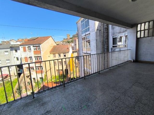 Piso en venta en Monforte de Lemos photo 0