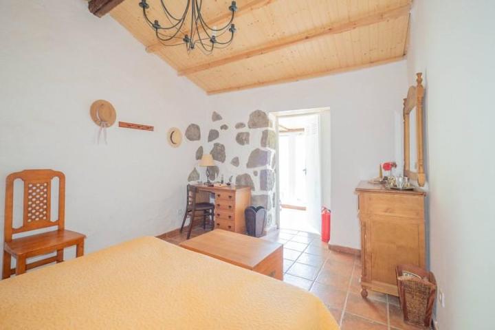 Casa con terreno en venta en Vega de San Mateo, Vega de san mateo ciudad gran canaria photo 0