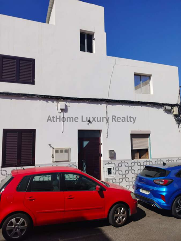 Apartamento en venta en Agüimes, Cruce de Arinaga photo 0