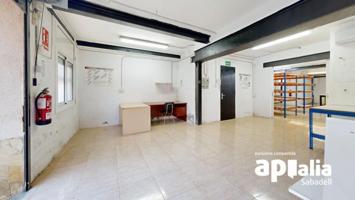 Local comercial en venta en Barberà del Vallès, Cas antic photo 0