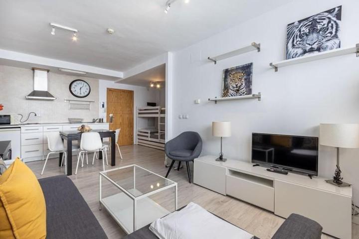 Apartamento en venta en Monachil, SIERRA NEVADA photo 0