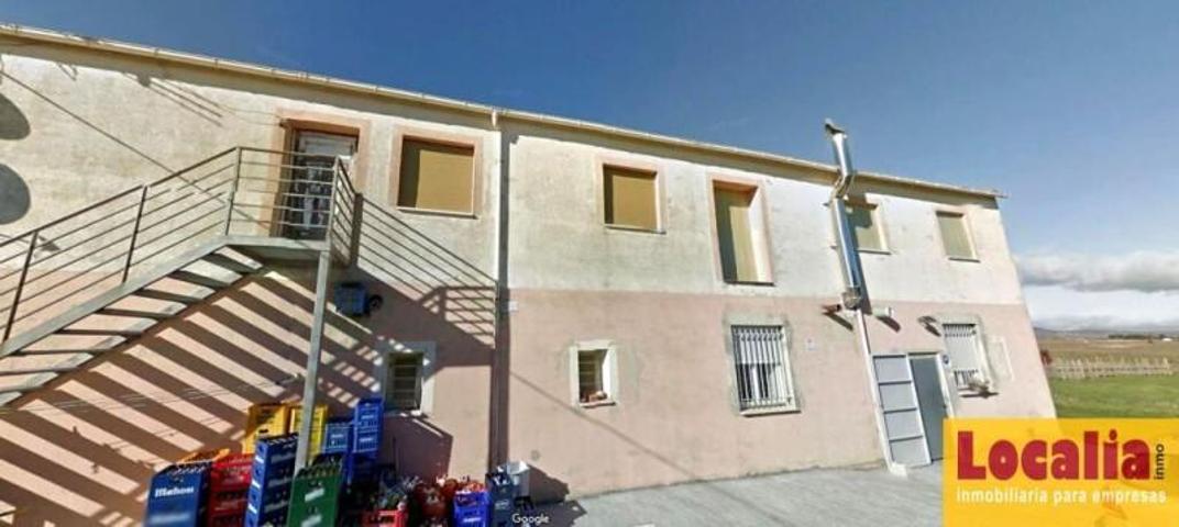 Local comercial en venta en Aguilar de Campóo photo 0