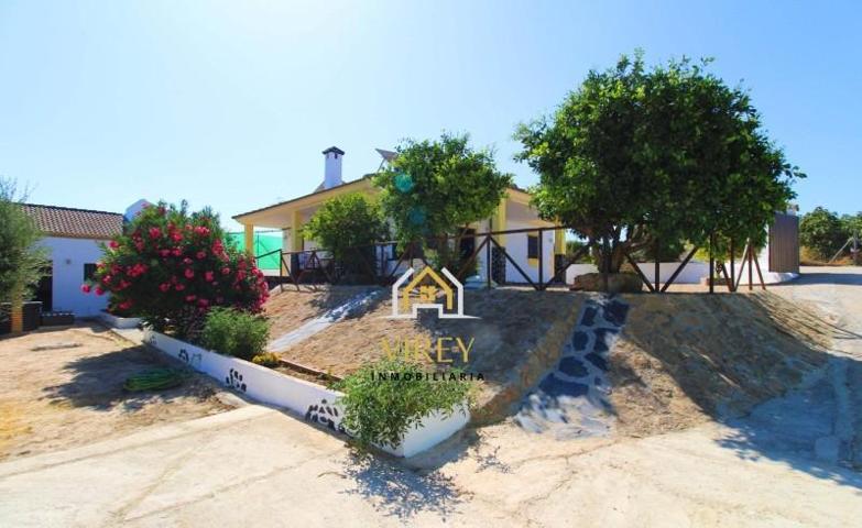 Chalet en venta en Arcos de la Frontera, Andalucia photo 0