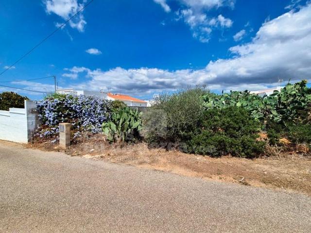 Terreno en venta en Alaior photo 0