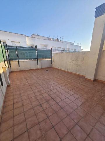 Piso en venta en Algeciras, Parque Maria Cristina photo 0