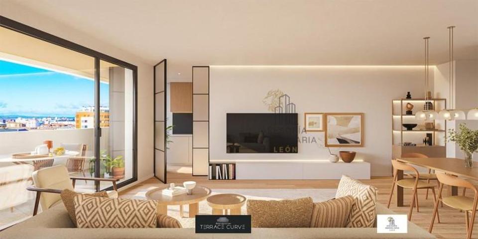 Apartamento en venta en León, La Chantría photo 0