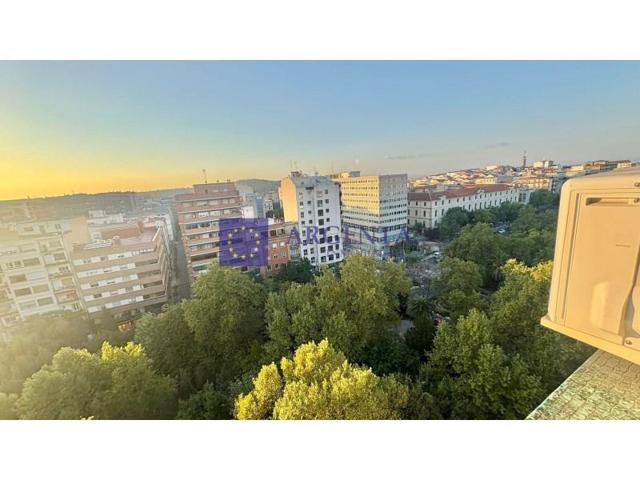 Piso en venta en Cáceres photo 0