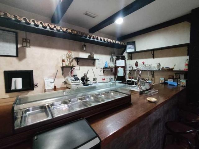 Local comercial en venta en Illescas, De la estación photo 0