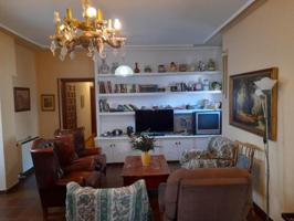 Piso en venta en Cáceres, Centro photo 0