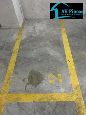 Parking en venta en Barcelona, Hostafrancs photo 0