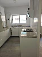 Piso en venta en Alicante, Carolinas altas photo 0