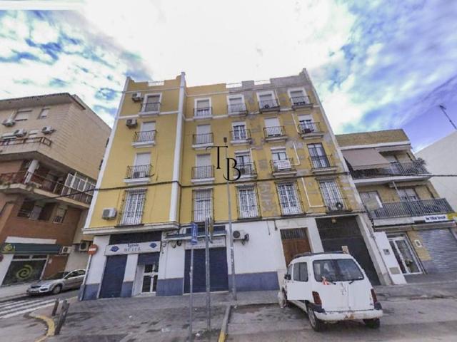 Piso en venta en Sevilla, Bellavista photo 0