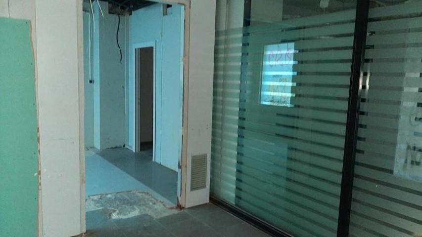 Local comercial en venta en Vilanova i la Geltrú, Centre photo 0