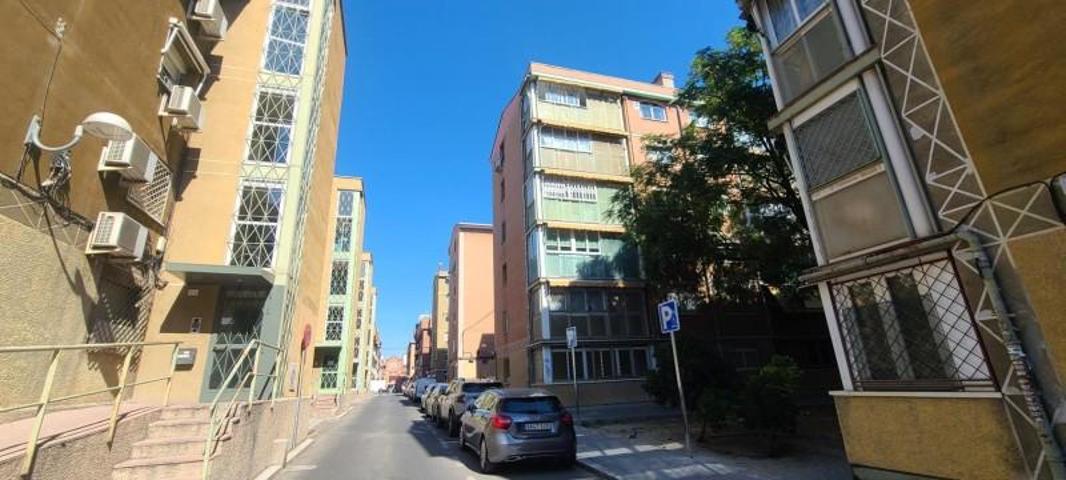 Piso en venta en Madrid, Puerta del Angel photo 0