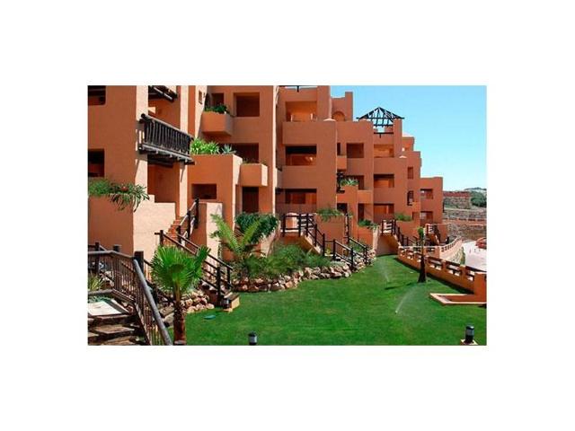 Apartamento en venta en Manilva photo 0