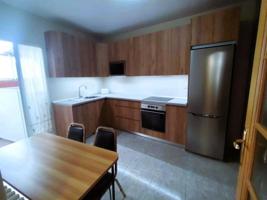 Casas de pueblo en venta en Valdepeñas, Calle Constitución photo 0