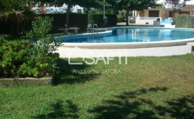 Adosada en venta en Oropesa del Mar photo 0