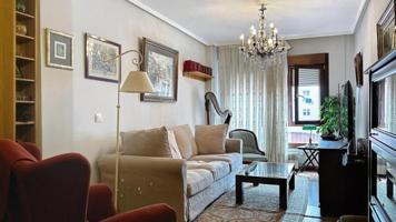 Piso en venta en Oviedo photo 0