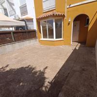 Adosada en venta en Gerena, Jardines de Gerena photo 0