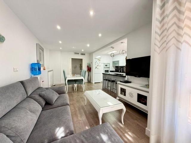 Piso en venta en Roquetas de Mar, El Parador photo 0