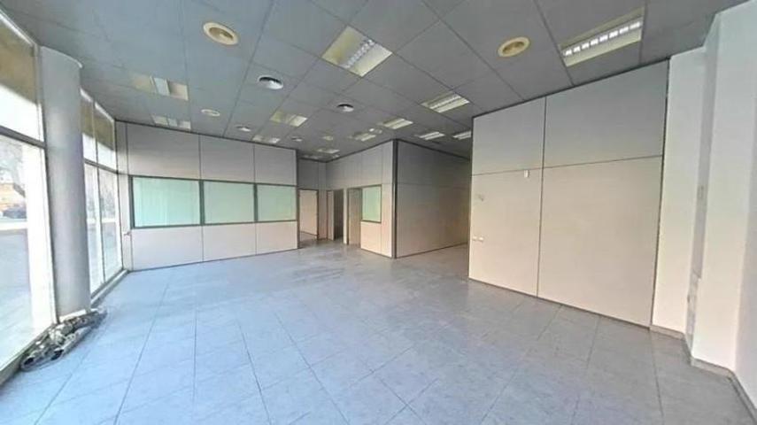 Local comercial en venta en Barcelona, La Marina del Prat Vermell photo 0