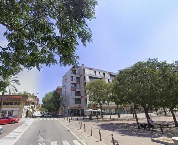 Piso en venta en Barcelona, Verdun photo 0