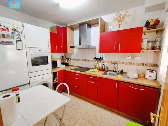 Adosada en venta en Ávila, Castilla y leon photo 0