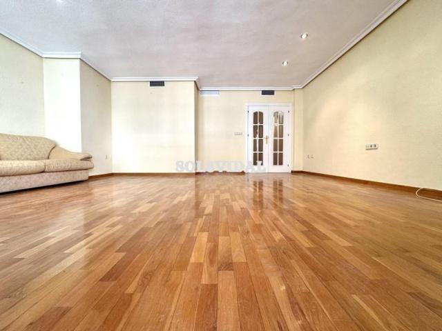 Piso en venta en Orihuela, Zona Centro photo 0