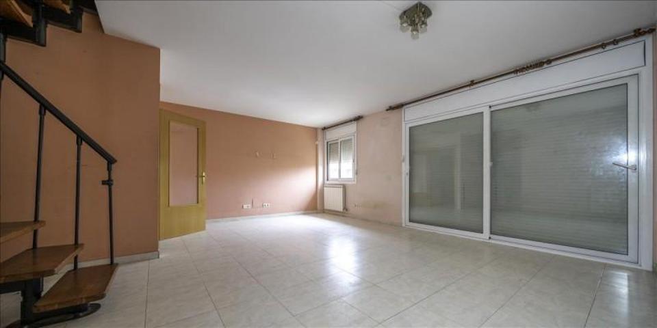 Piso en venta en Figueres, Centre photo 0