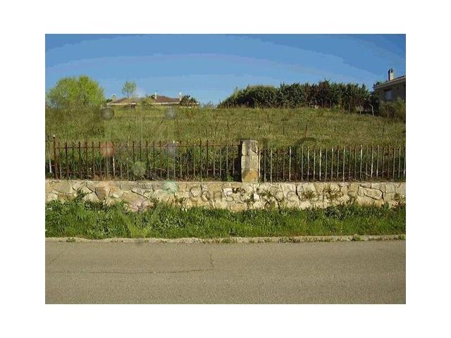 Terreno en venta en Uceda photo 0