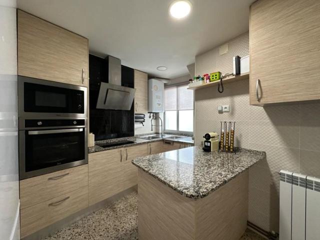 Piso en venta en Zaragoza, San Jose photo 0