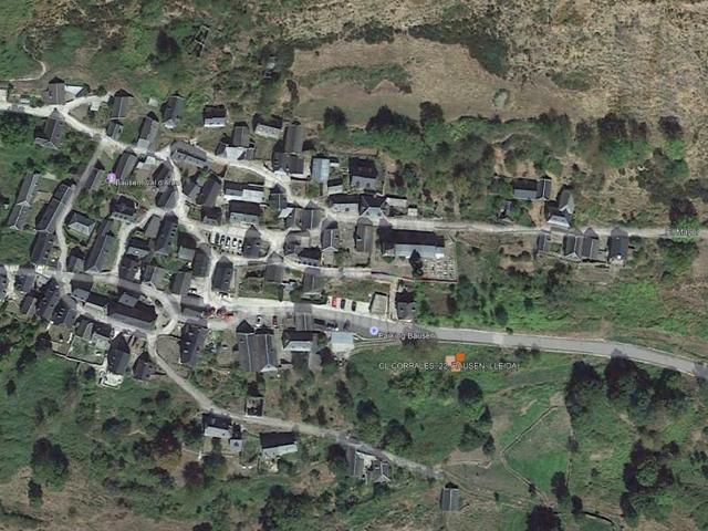 Terreno en venta en Bausén photo 0