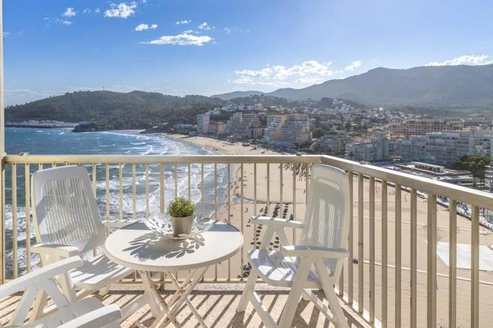 Apartamento en venta en Oropesa del Mar, Playa de la Concha photo 0