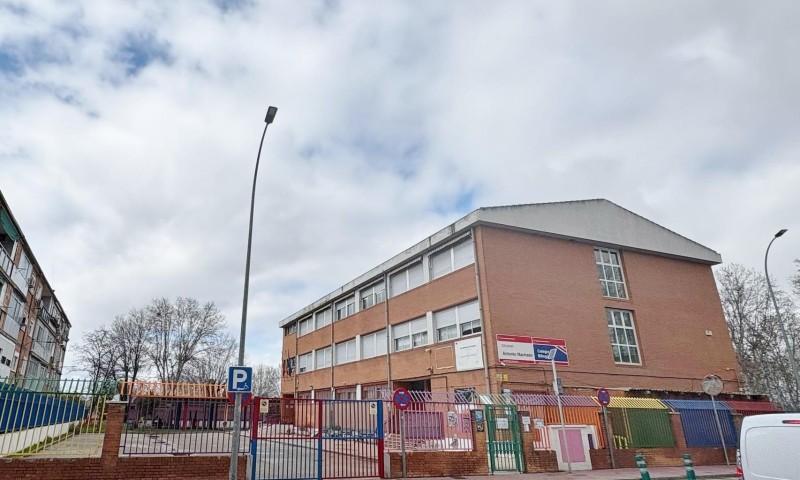 Piso en venta en Alcalá de Henares, Reyes catolicos photo 0