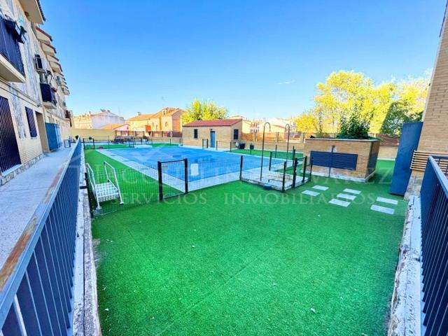 Piso en venta en Yeles, Castilla la mancha photo 0