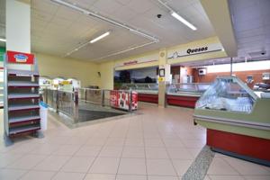 Local comercial en venta en Santa Lucía de Tirajana, Vecindario-Paredilla-Sardina photo 0