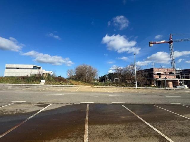 Terreno en venta en Santa Cruz de Bezana, Maoño photo 0