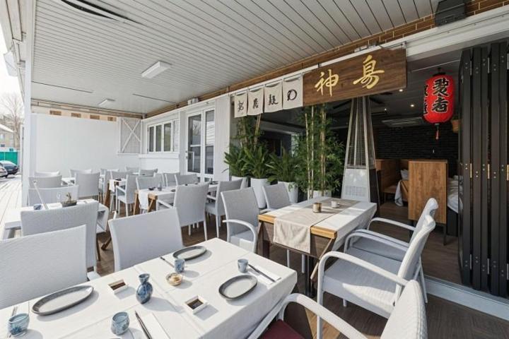 Local comercial en venta en Calvia, Palmanova photo 0