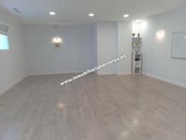 Local comercial en venta en Logroño, Club Deportivo photo 0