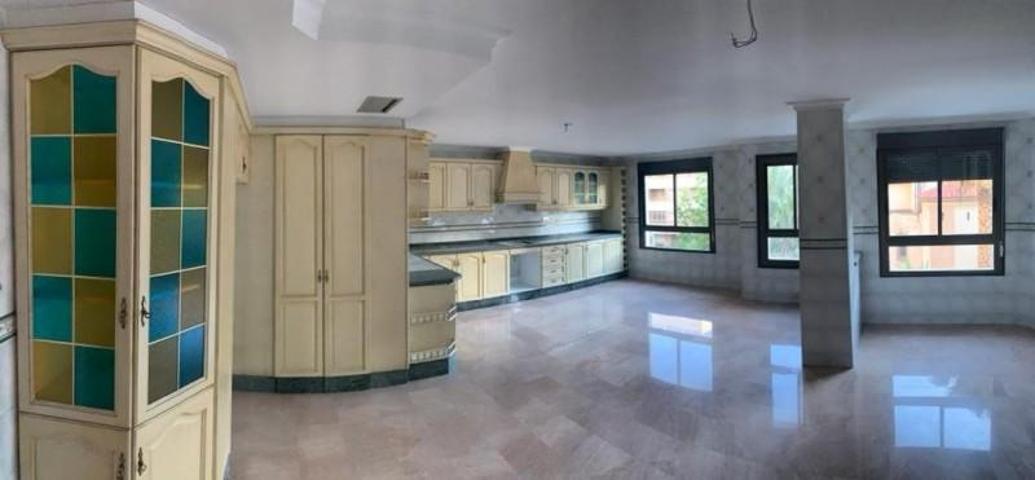 Piso en venta en Elche, Corazon de Jesus photo 0