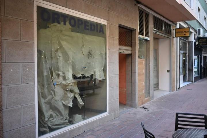 Local comercial en venta en Motril, Cl. Nueva photo 0