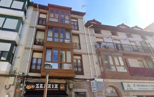 Piso en venta en Castro Urdiales, Centro photo 0